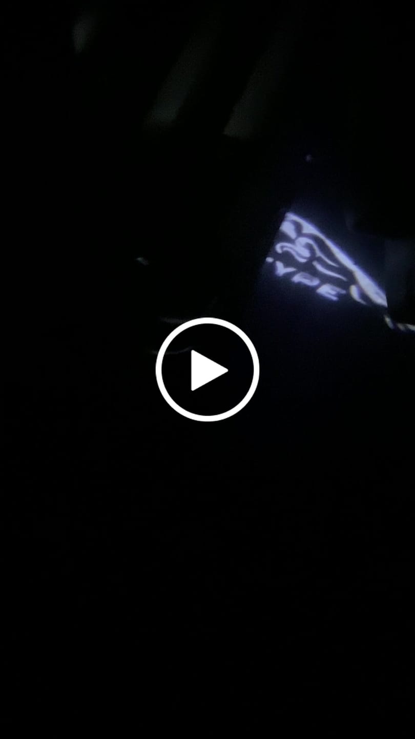 Customer video review of JAGUAR F TYPE LOGO PROJECROTR LIGHTS Nr.110  (quantity 1 = 1 sets/2 door lights)