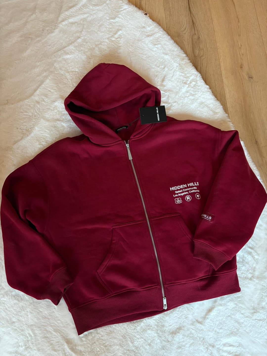 Customer photo review of LABEL ZIP HOODIE BURGUNDY