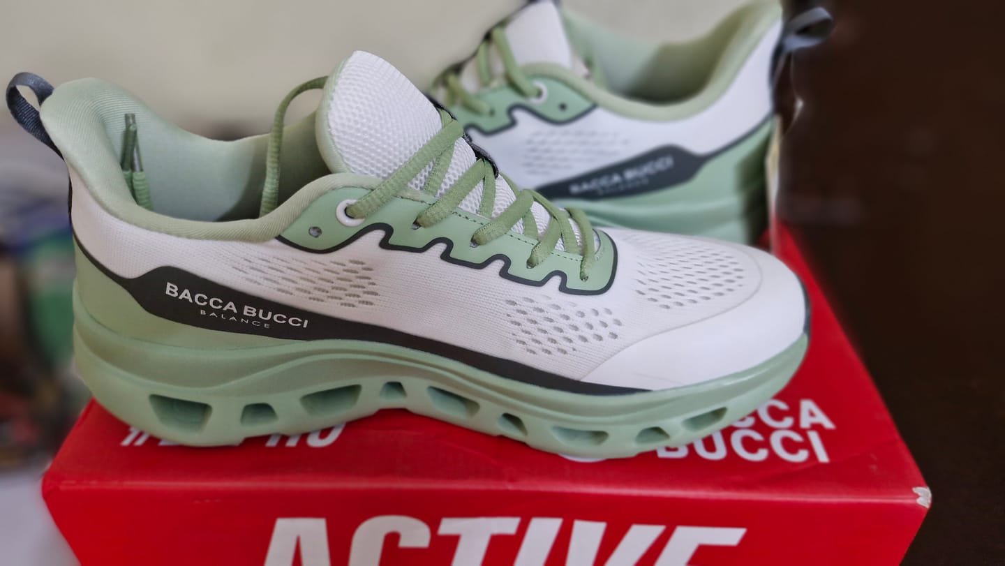 Customer photo review of Bacca Bucci BALANCE – Ultra-Light Rebound Sports Sneakers