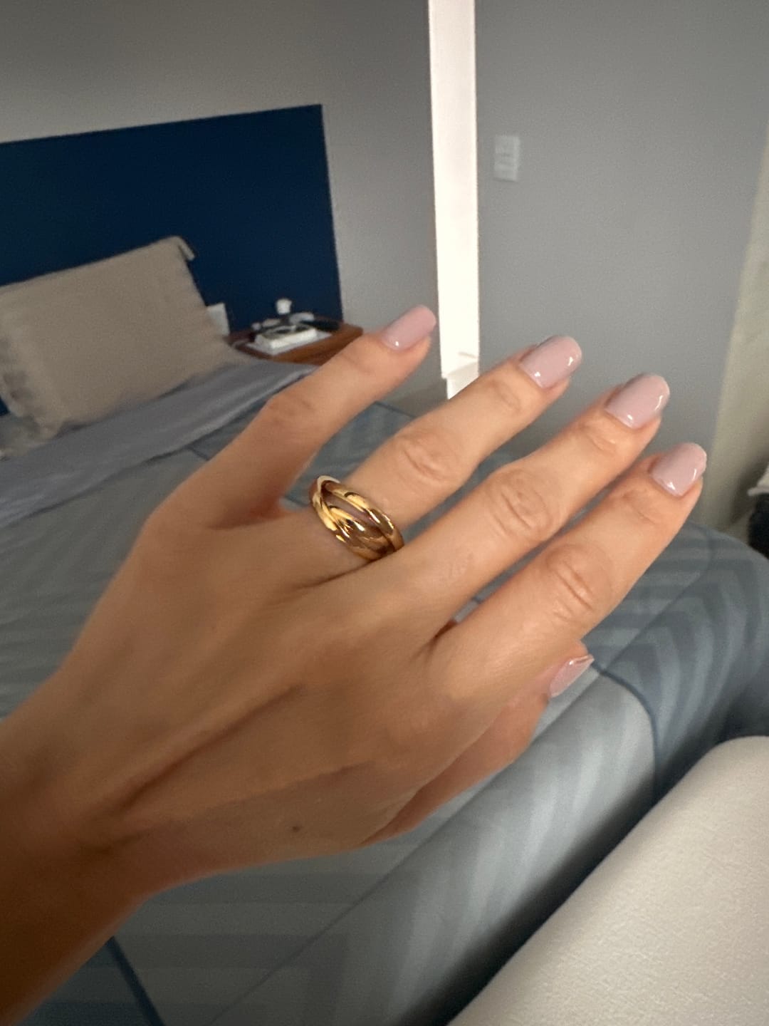 Customer photo review of Anel Trindade Banhado em Ouro 18K