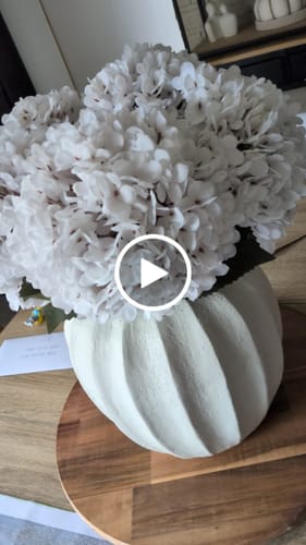 Customer video review of Grande Hortensia (5 tiges) - Blanc