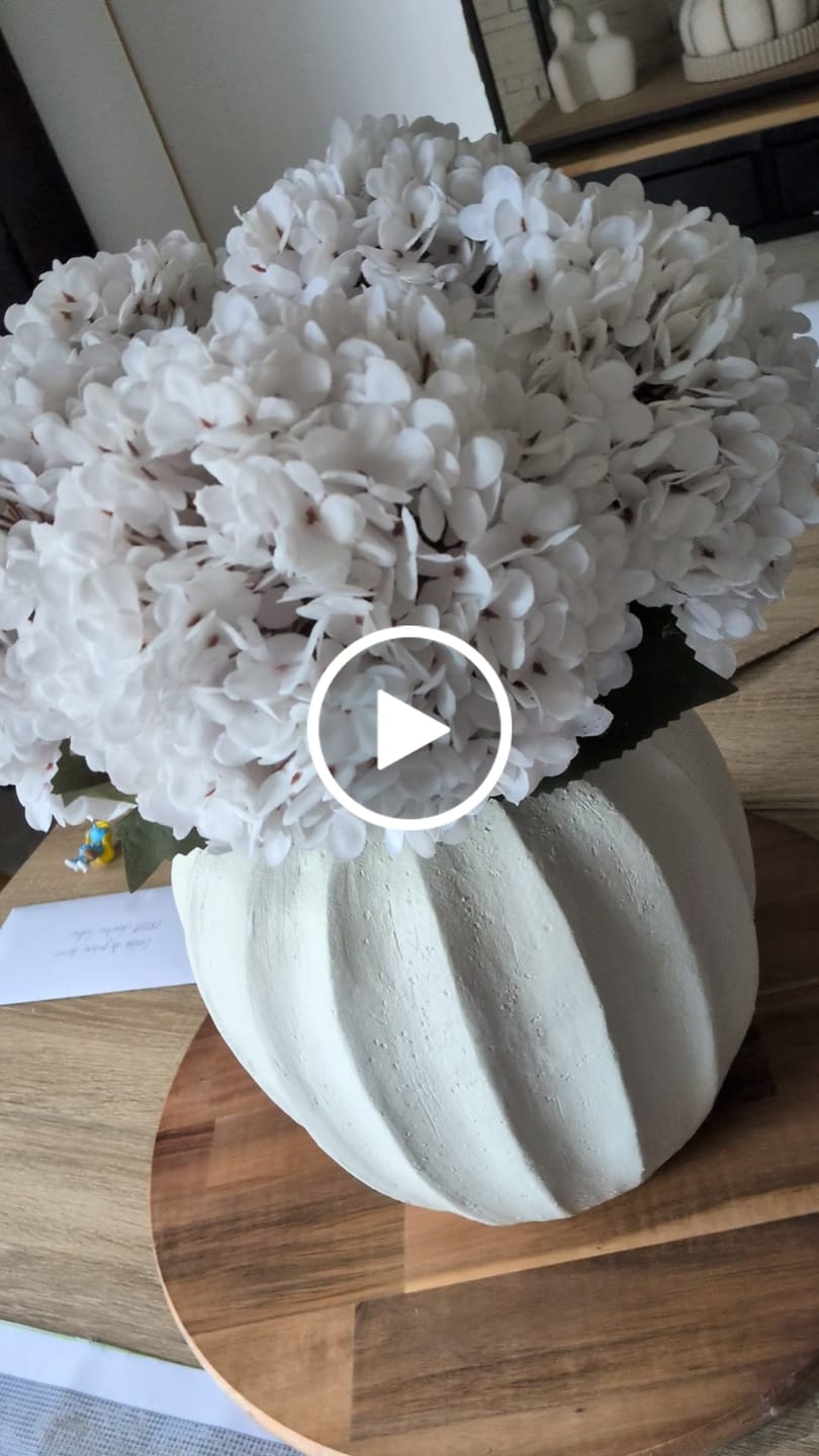 Customer video review of Grande Hortensia (5 tiges) - Blanc