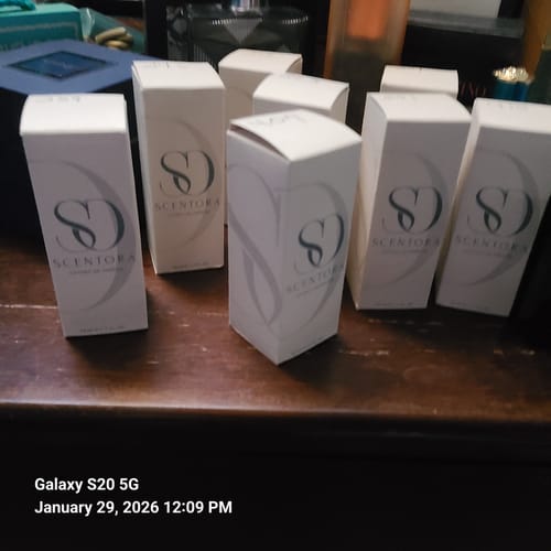 Customer photo review of The Scentora Vault