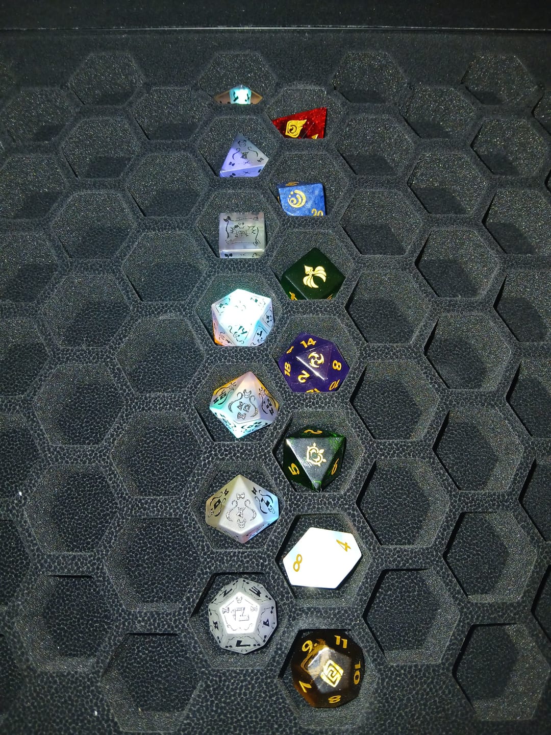 Customer photo review of Baelz Dice Set | hololive x MMG Exclusive