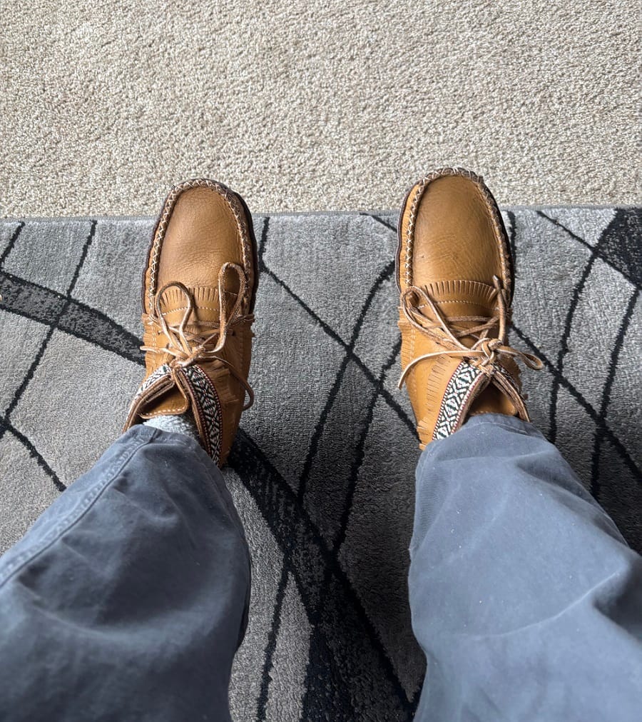 Customer photo review of Men's Earthing Moose Hide Leather Moccasin Boots