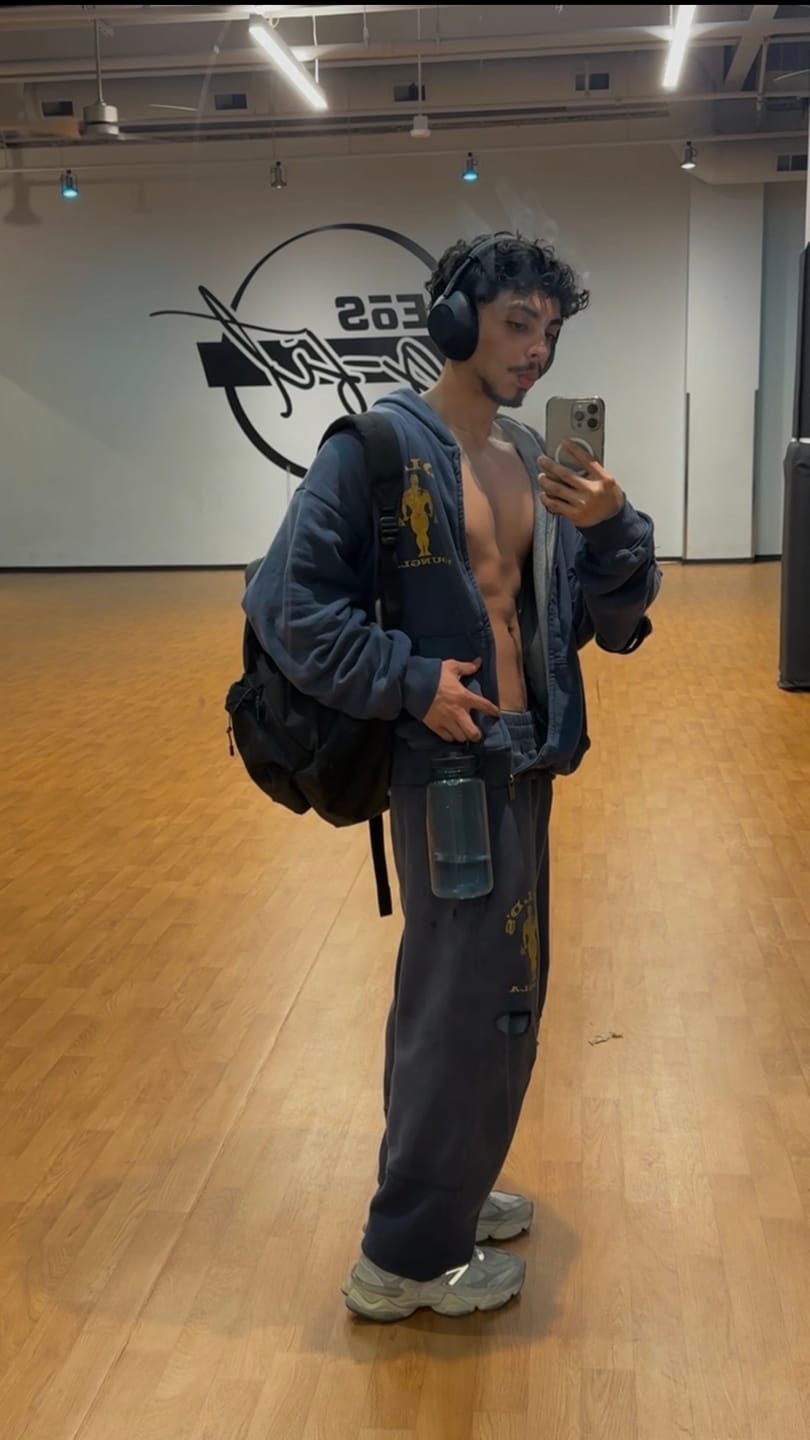 Customer photo review of 5226 - Gold's Iron Legacy Layered Zip-Ups