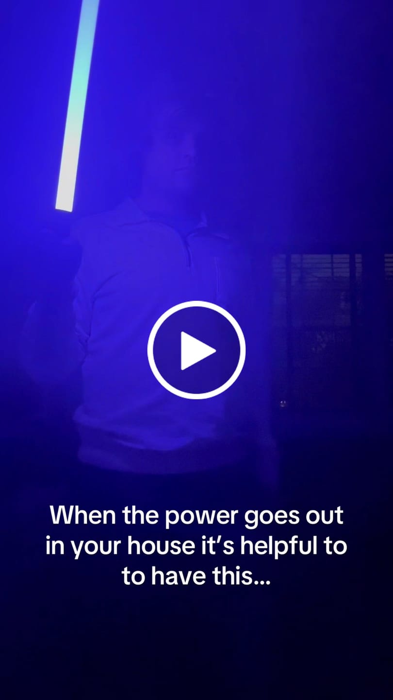 Customer video review of Youngling | Saber