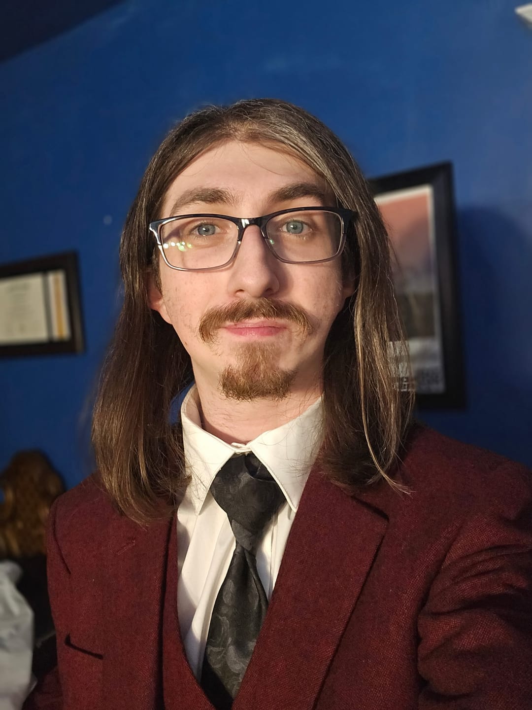 Customer photo review of Red Classic Tweed 3 Piece Suit
