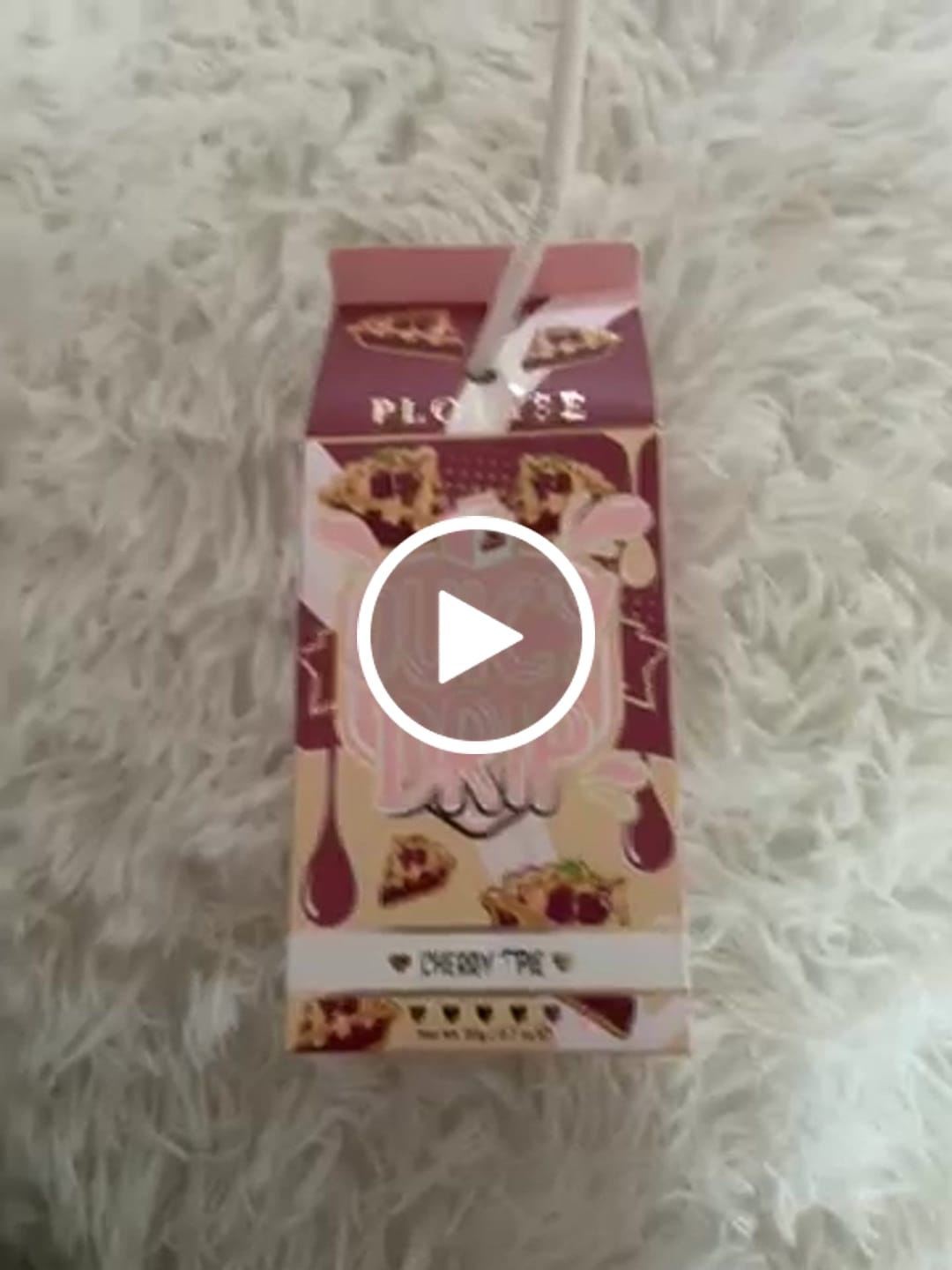 Customer video review of P. Louise Exfoliator Lip Scrub