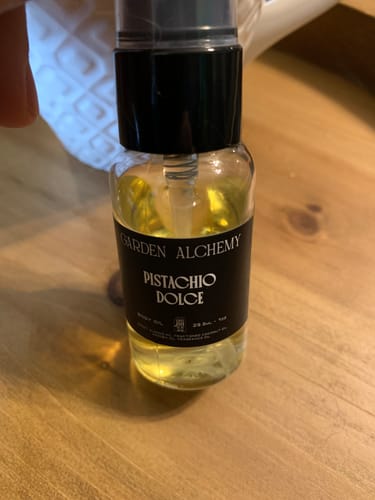 Customer photo review of PISTACHIO DOLCE PERFUME BODY OIL