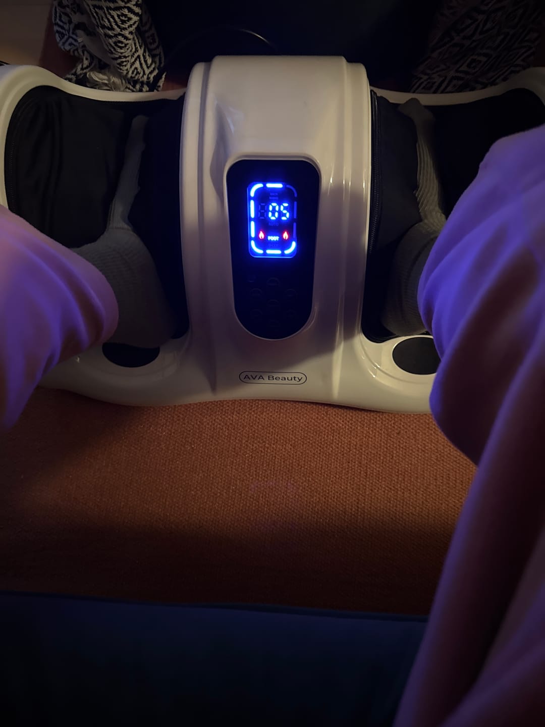 Customer photo review of Fod- og lægmassageapparat med fjernbetjening