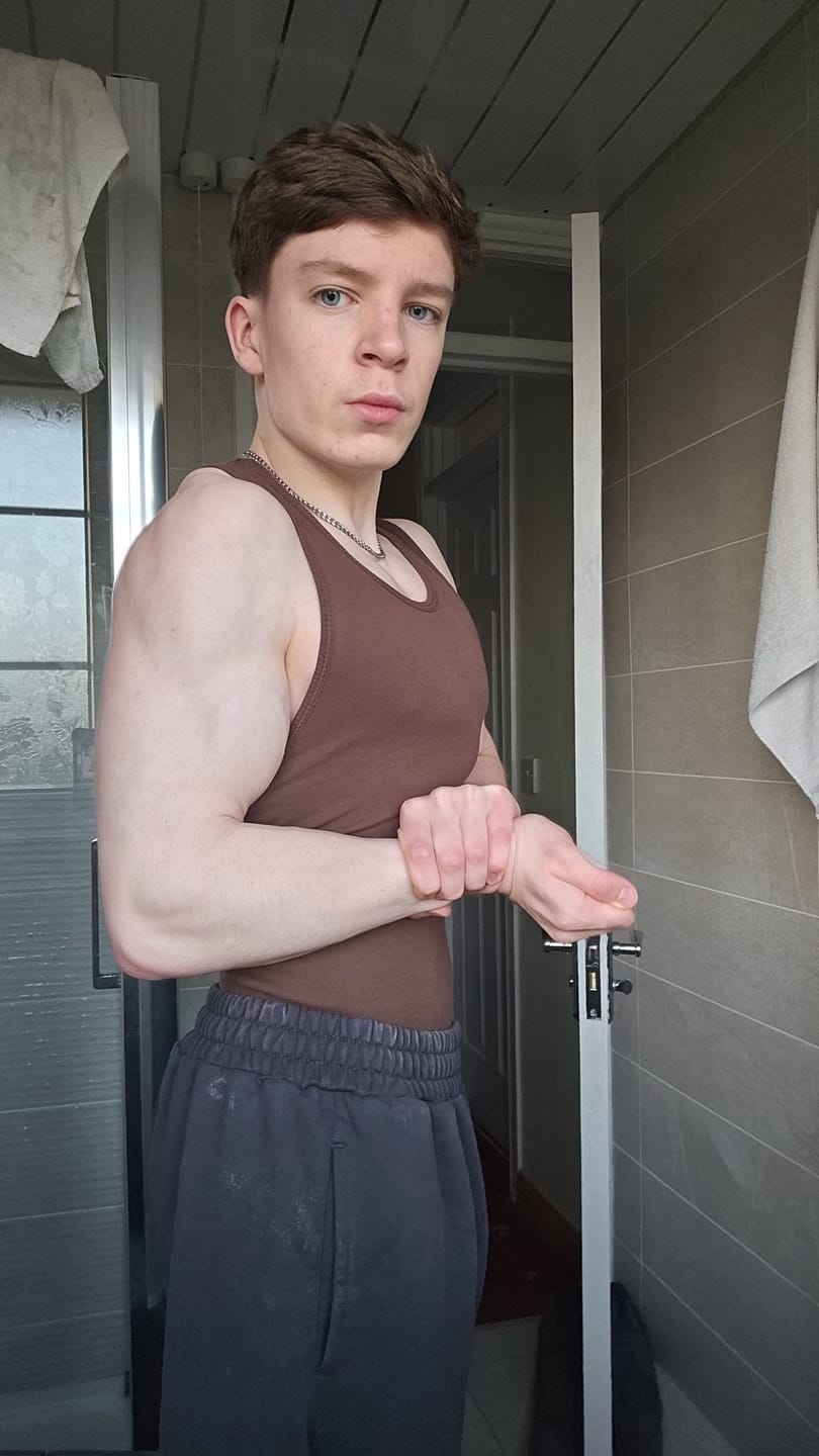 Customer photo review of 2041 - The Midnight Collection - Joggers