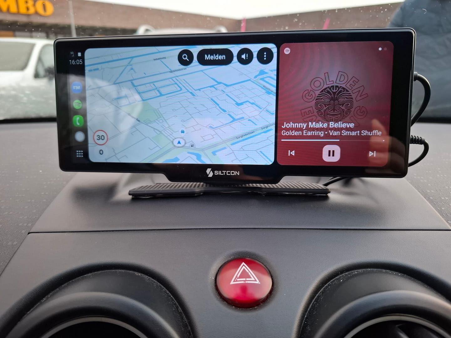 Customer photo review of Siltcon® 10.26” Carplay / Android Auto Scherm