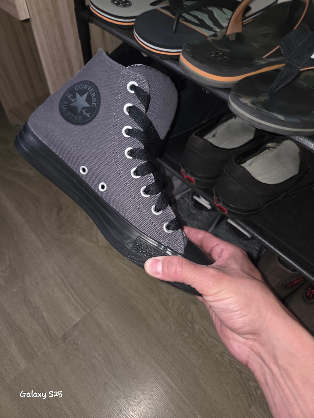 Customer photo review of Zapatillas Converse Chuck Taylor Hombre Gris