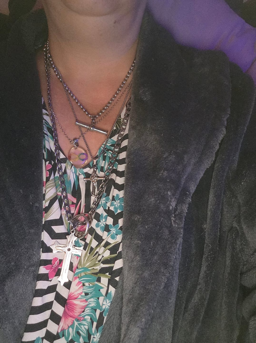 Customer photo review of PRE ORDER - XL T-Bar Necklace silver