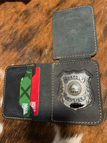 Customer photo review of Minimalist Badge Wallet