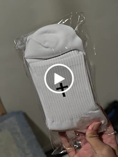 Customer video review of Cross Socks - 3 Pack