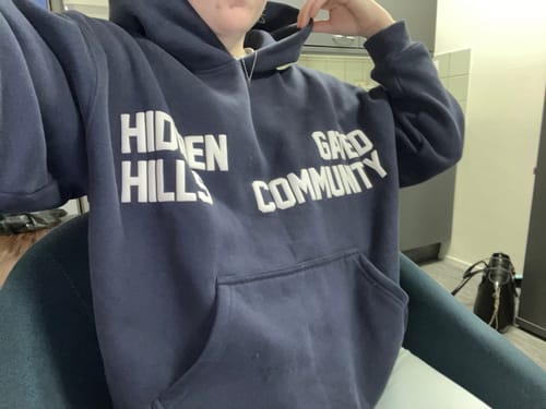 Customer photo review of GATED COMMUNITY HOODIE FUTURE DUSK