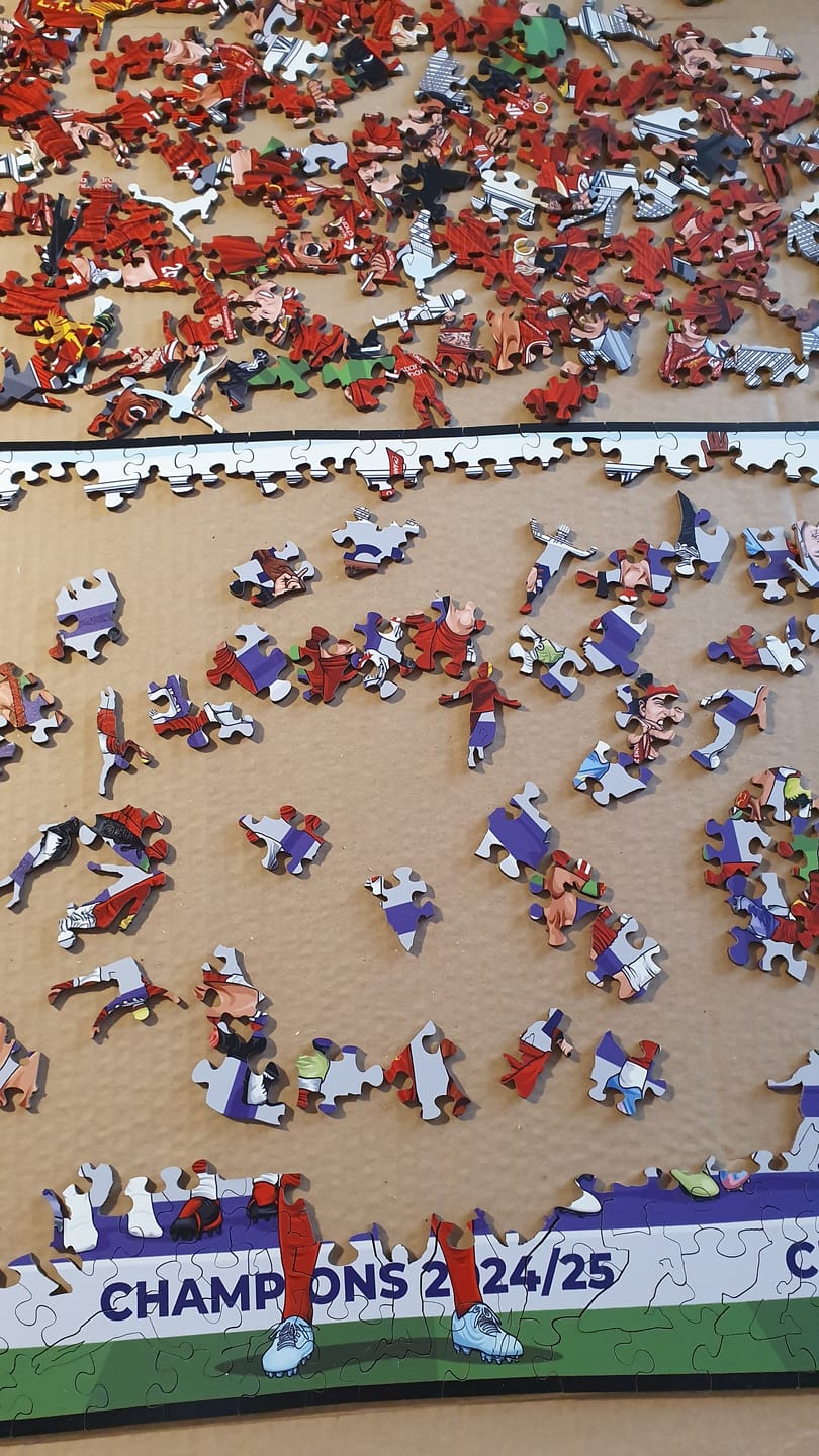 Customer photo review of Liverpool FC® Premier League Champions 24/25 - Wooden Puzzle