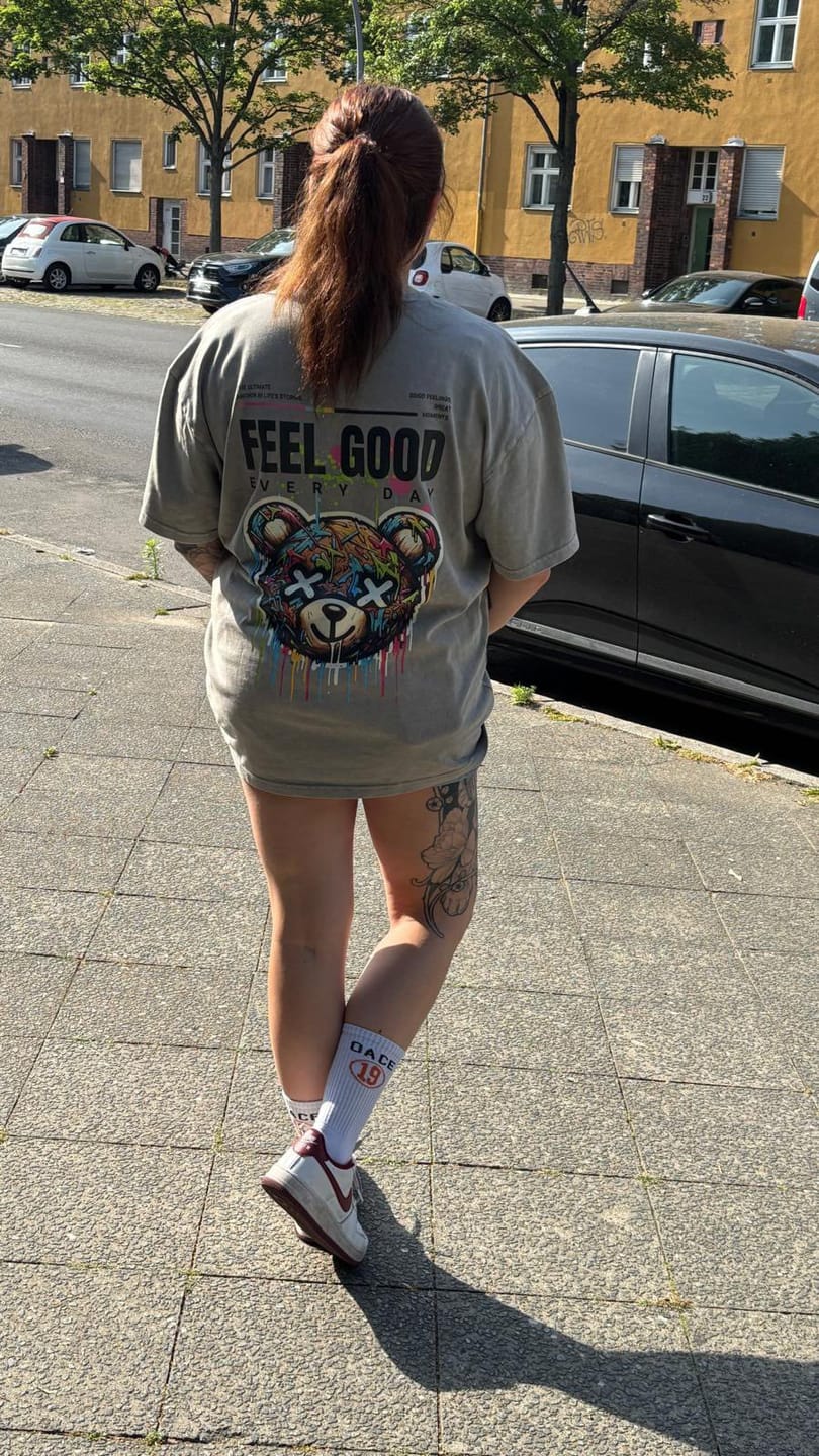 Customer photo review of Feel Good Every Day - Oversized Shirt