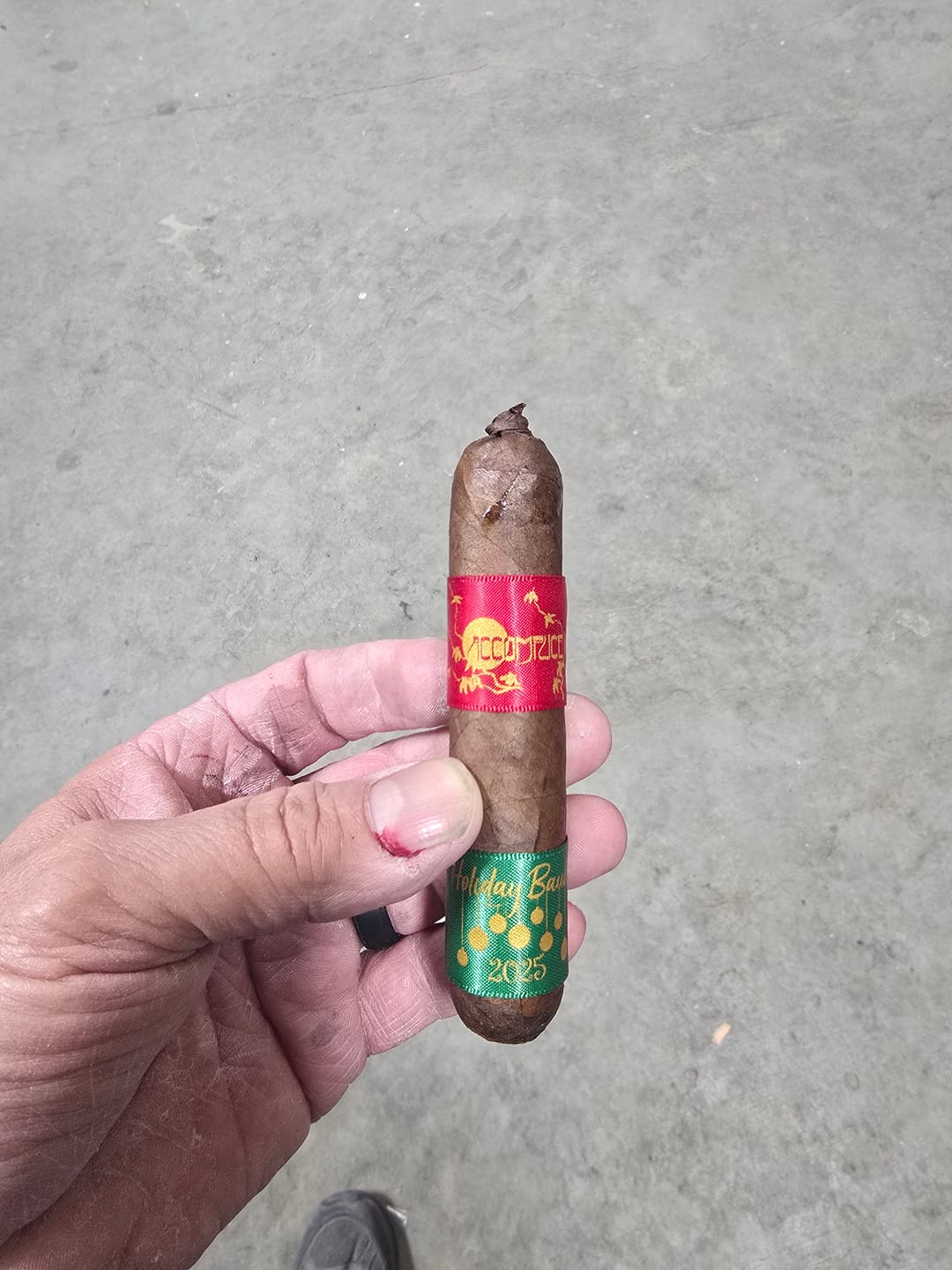 Customer photo review of Platinum Subscription Luxury Cigars Monthly