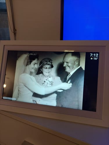 Customer photo review of Digital Photo Frame