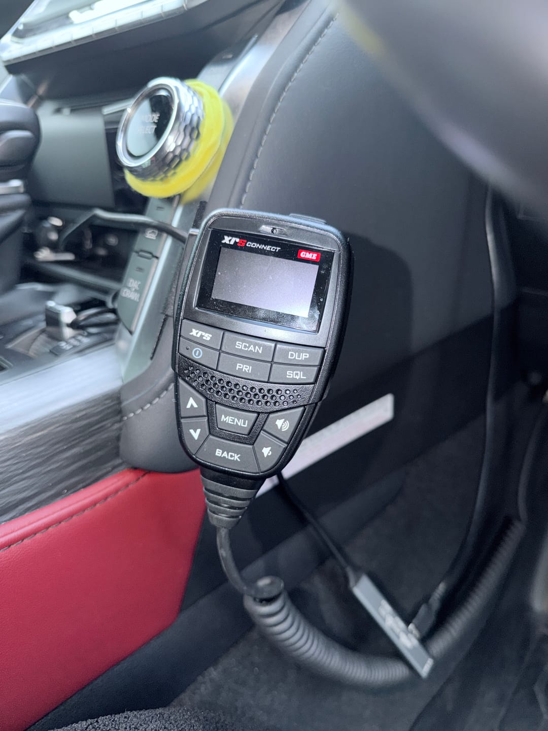 Customer photo review of UHF Handpiece Bracket - LC300 Series - Dash Mount