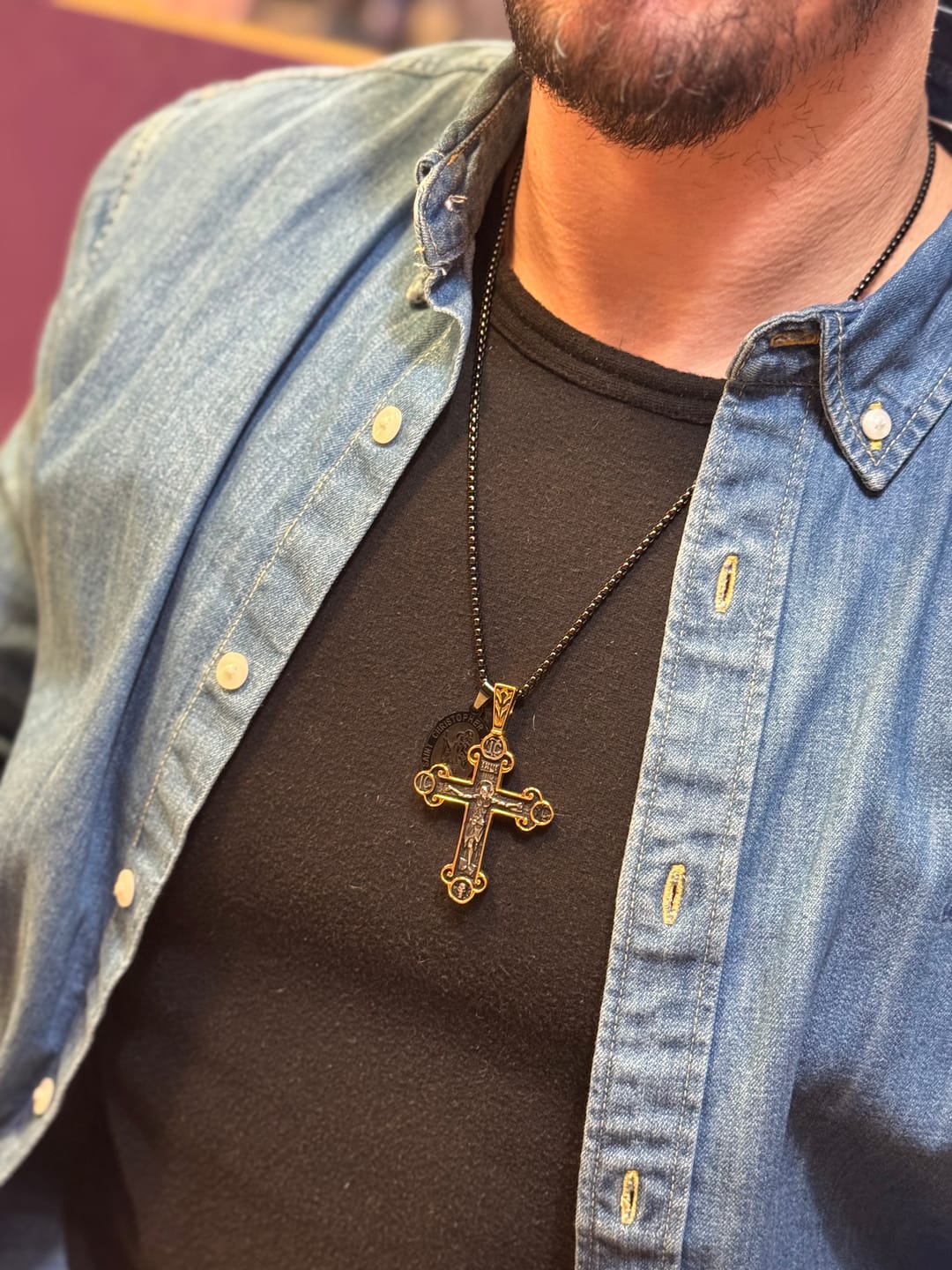 Customer photo review of HOLY CROSS. - GOLD