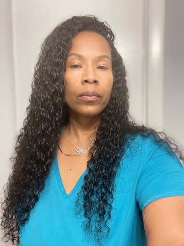 Customer photo review of CurlyMe 3 In 1 Half Wig Burmese Curly Glueless Install Half Wig With Adjustable String Beginner Friendly