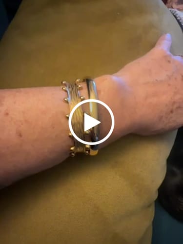 Customer video review of Marbella Cuff Bracelet