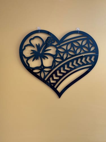 Customer photo review of Polynesian Heart Decor