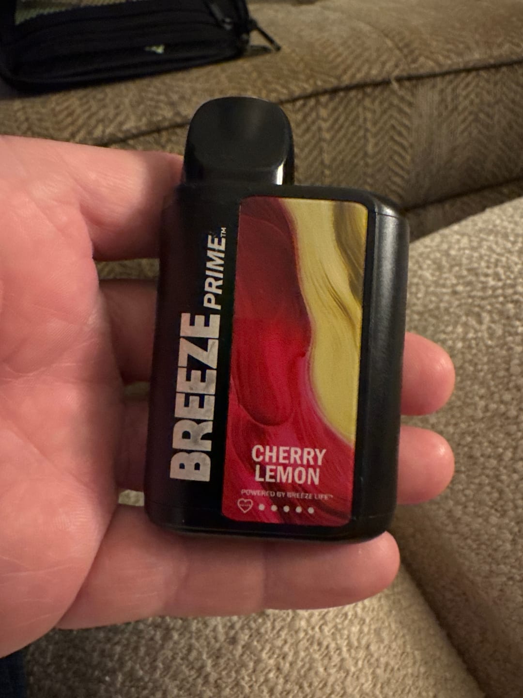 Customer photo review of Breeze Prime Edition Disposable Vape