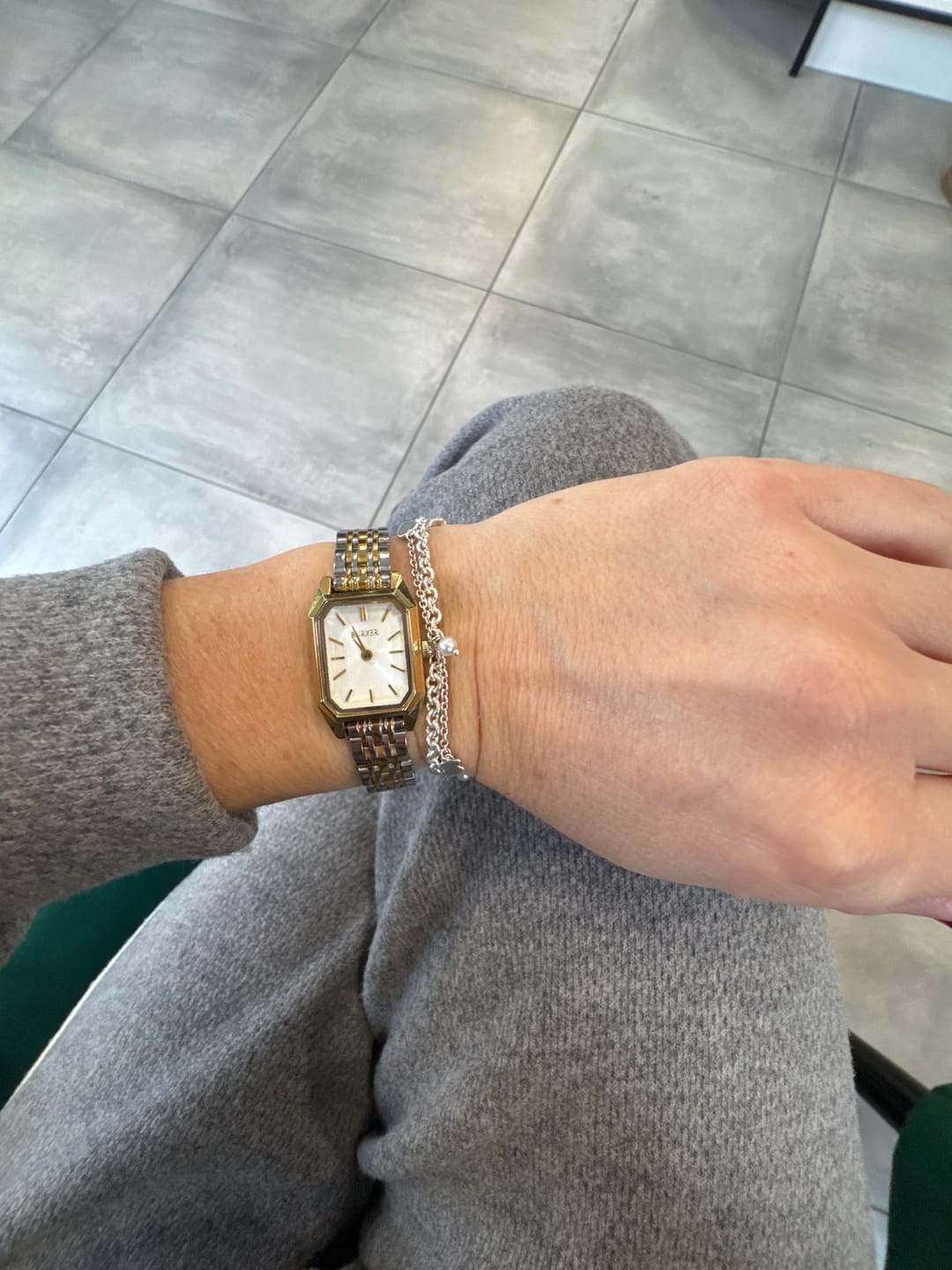 Customer photo review of Isabell Petite Gold Silver
