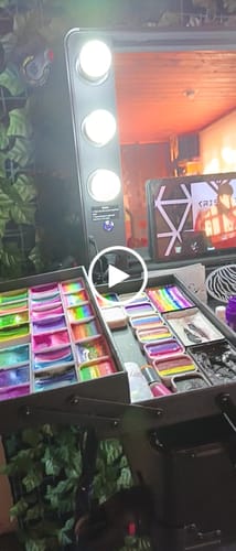 Customer video review of Maleta de Maquillaje o Peluquería Profesional con Luces Tamaño M