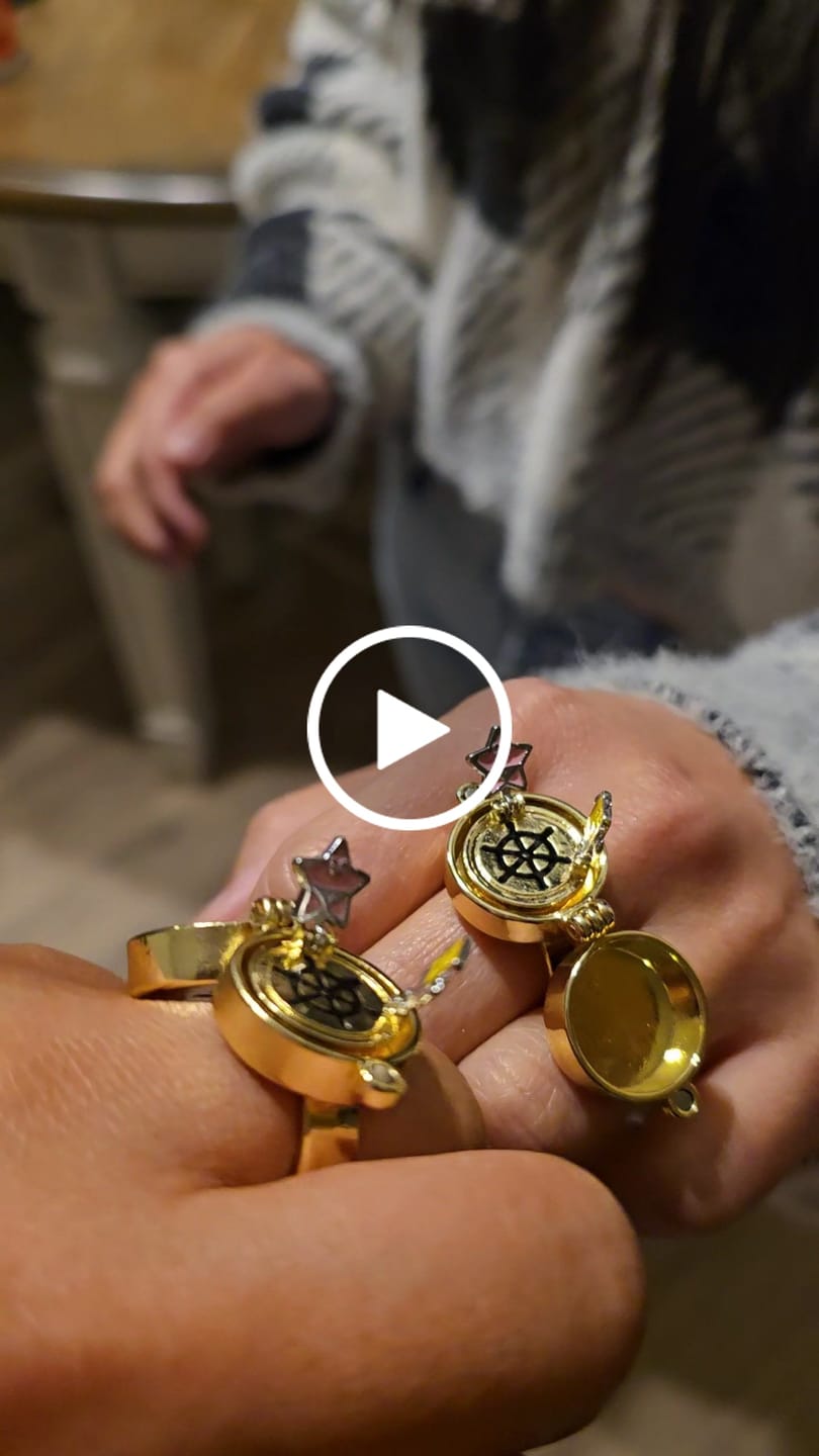 Customer video review of BFF Rings™ The Best Friends Forever Ring