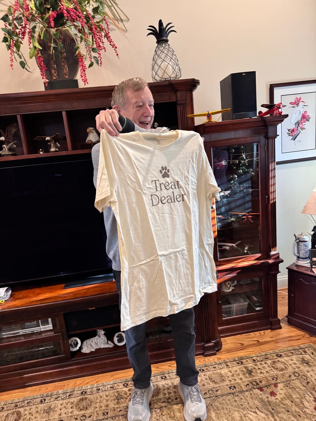 Customer photo review of Treat Dealer