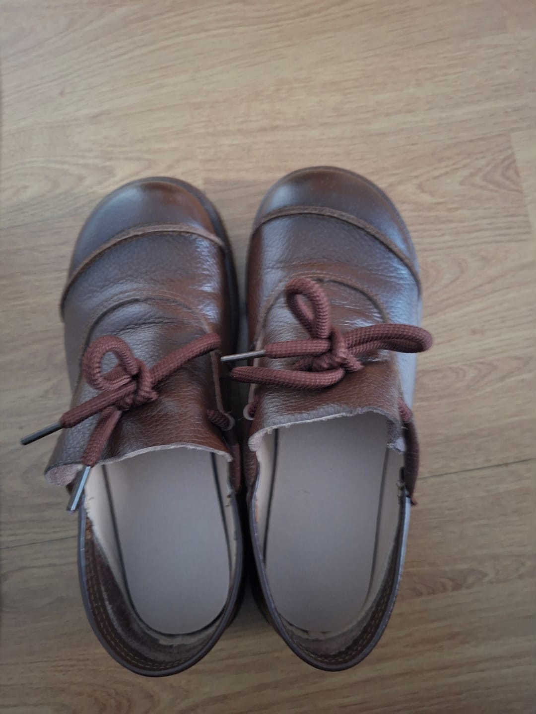 Customer photo review of Women Vintage Leather Drawstring Flat Shoes