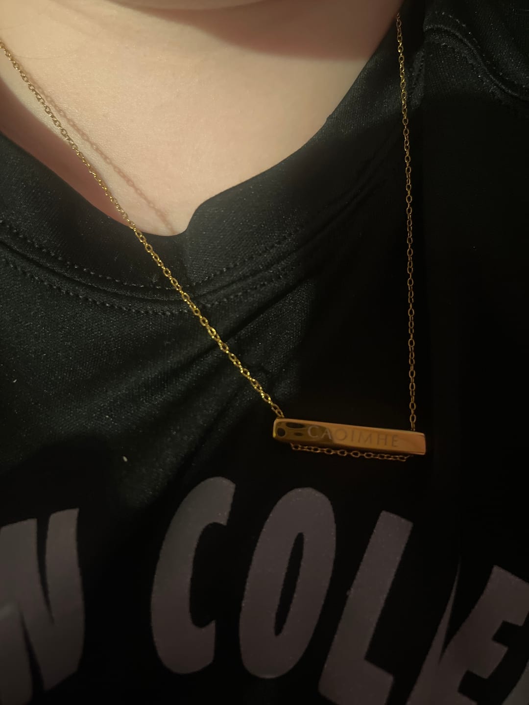 Customer photo review of 3cm Letter Bar Necklace in Gold Horizontal