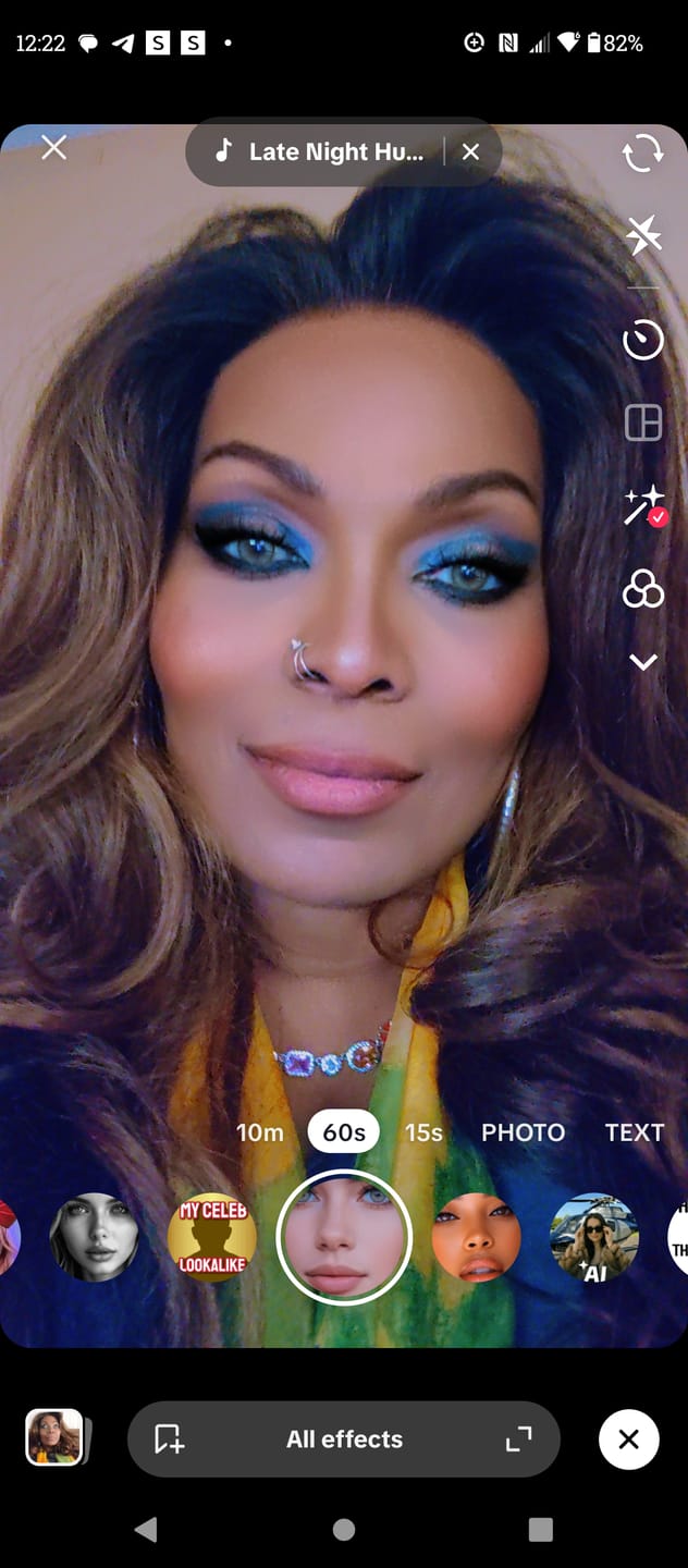Customer photo review of Sensationnel Bare Luxe Glueless 6x5 inch Lace Front Wig - 6x5 UNIT 3