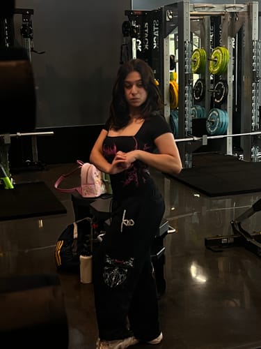 Customer photo review of Women's Void Tech™ Thornveil Bodysuit [BLOSSOM PINK]