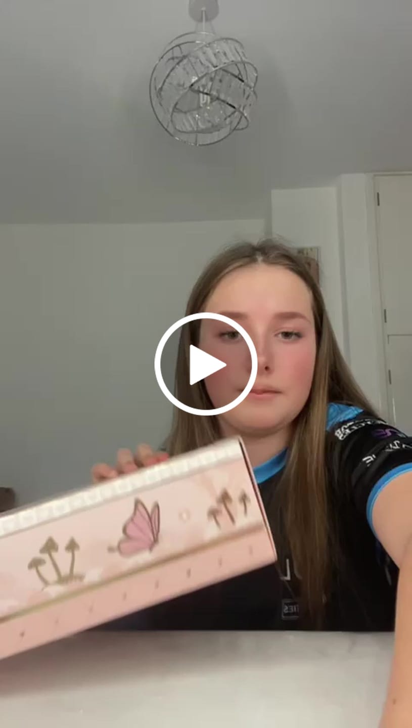 Customer video review of 12 Sleighs Of Christmas Bad Bitch Skincare Advent Calendar 2025