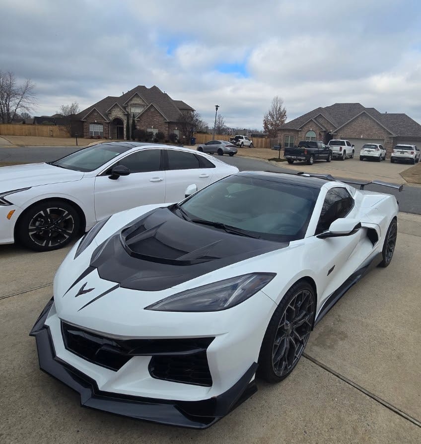 Customer photo review of Corvette C8 ZR1 Front Bumper Vented Extractor Hood