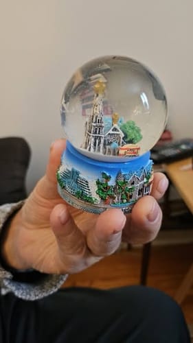 Customer photo review of Christchurch New Zealand Snow Globe