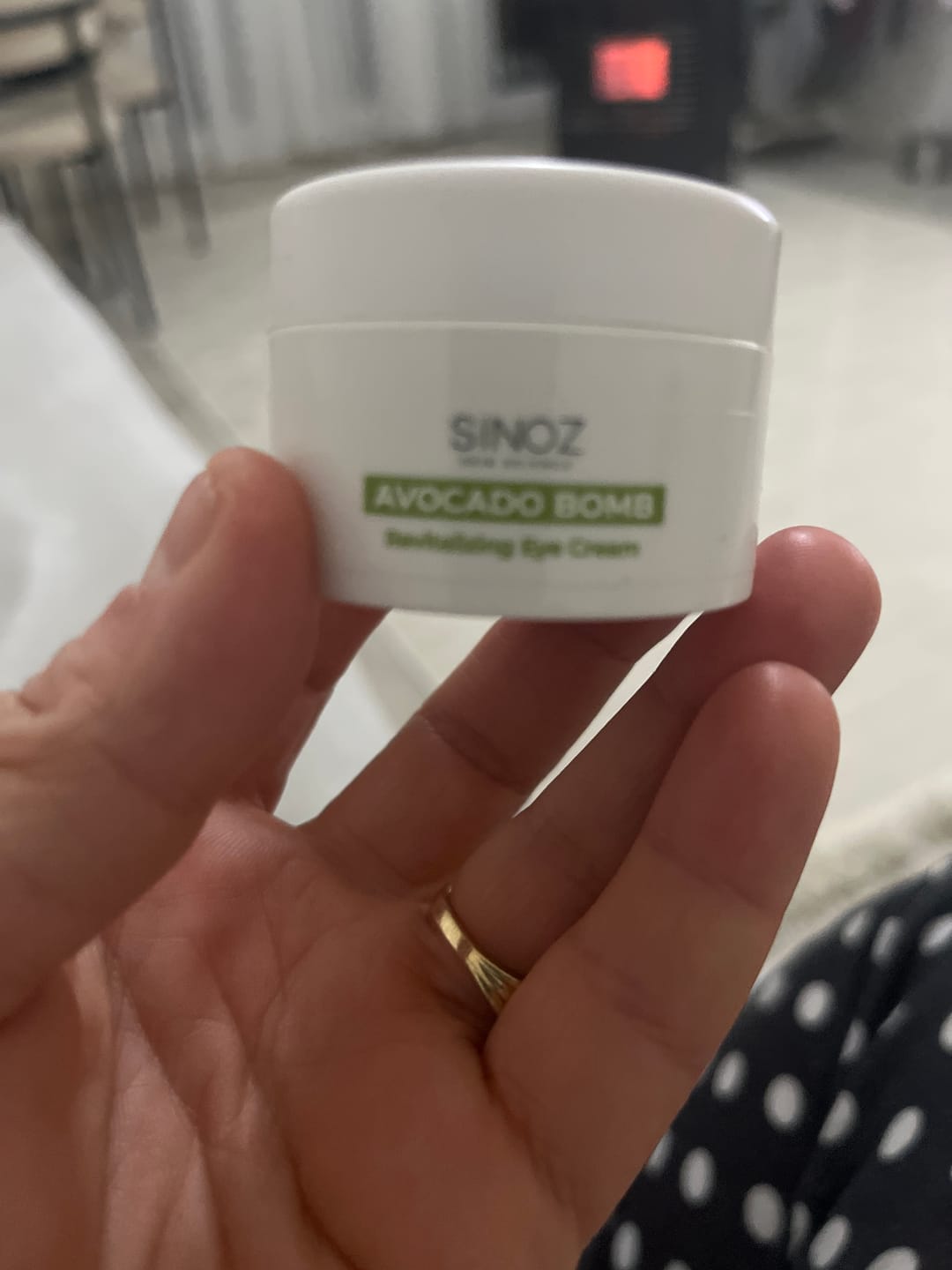 Customer photo review of Avokado Bomb Eye Cream
