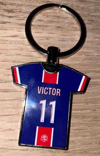 Customer photo review of Porte-clés métal maillot foot PARIS SG n°2 personnalisable - TEAMCOQUES
