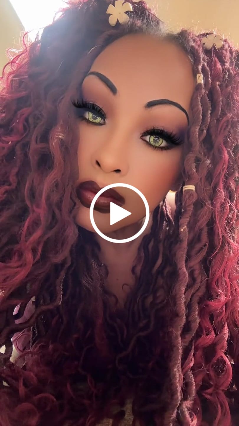 Customer video review of Cosplay ICE Yellow Prescription Colored Contact Lenses