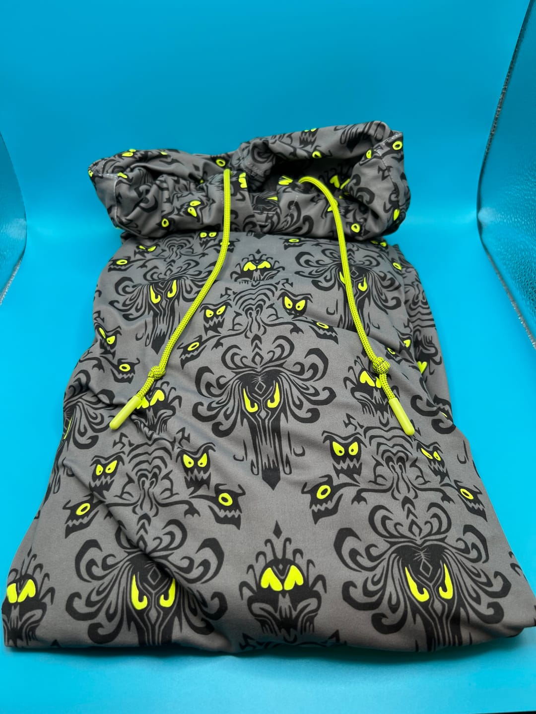 Customer photo review of Disney’s Haunted Mansion "Wall Creeps" – Performance Hoodie