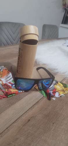 Customer photo review of Mis Raíces Blue