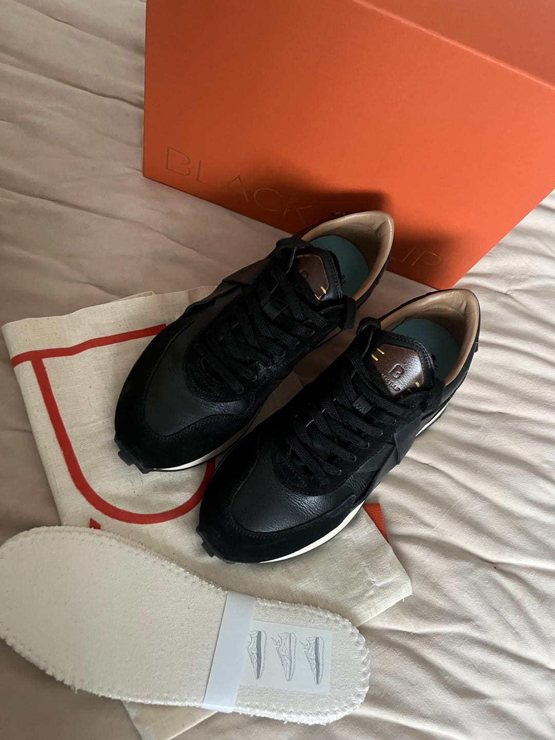Customer photo review of Arbi Sleek Sneaker - Black Leather