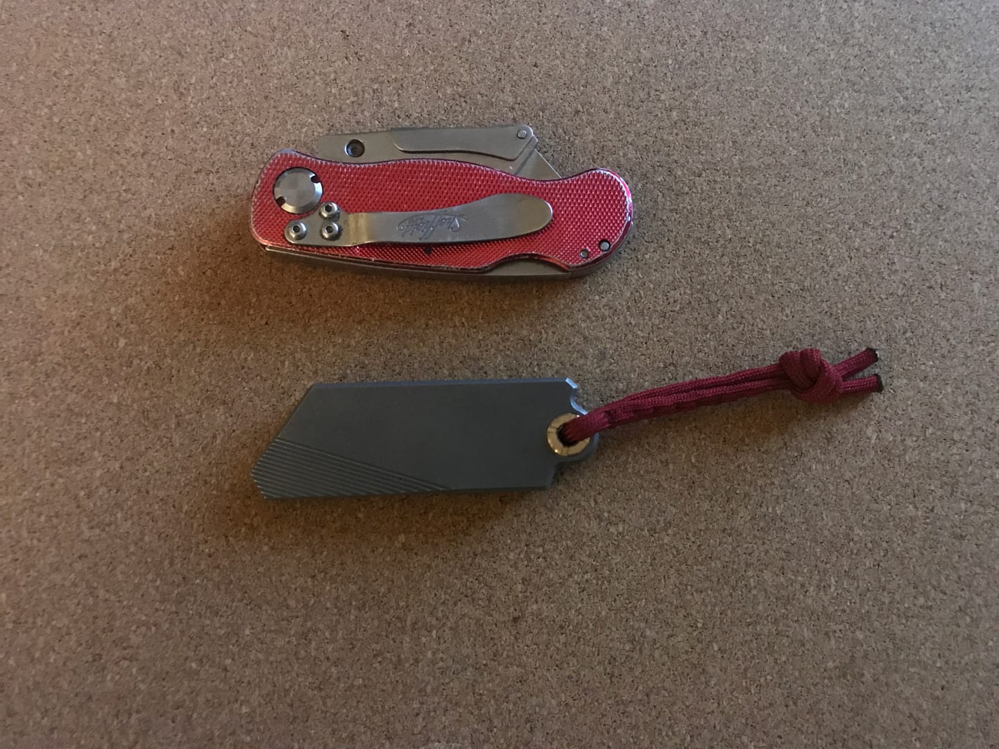 Customer photo review of 🌟Black Friday🌟 PICHI G9 Utility Knife (Titanium/Brass)